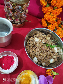 धनियां पंजीरी (dhaniya panjiri recipe in Hindi) रेसिपी मुख्य फोटो