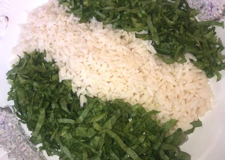 White rice with salad