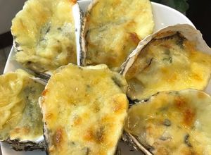 Hình của món Hàu nướng phô mai.