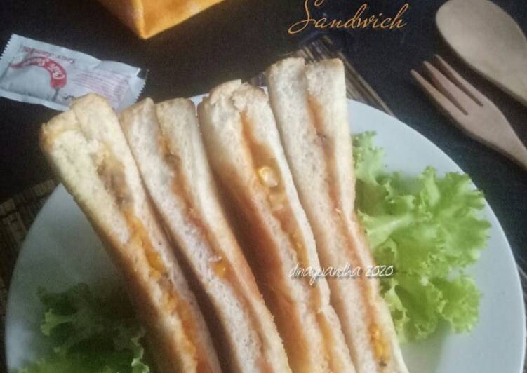 Bolognaise Sandwich