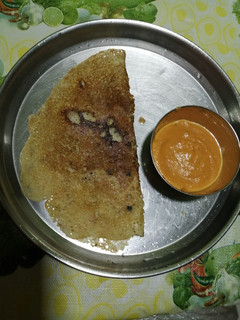 தஞ்சாவூர் ரவா தோசை (Tanjore rava dosai recipe in tamil) செய்முறை முக்கிய புகைப்படம்