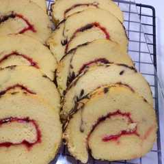 รูปของ Bolu Gulung Sederhana