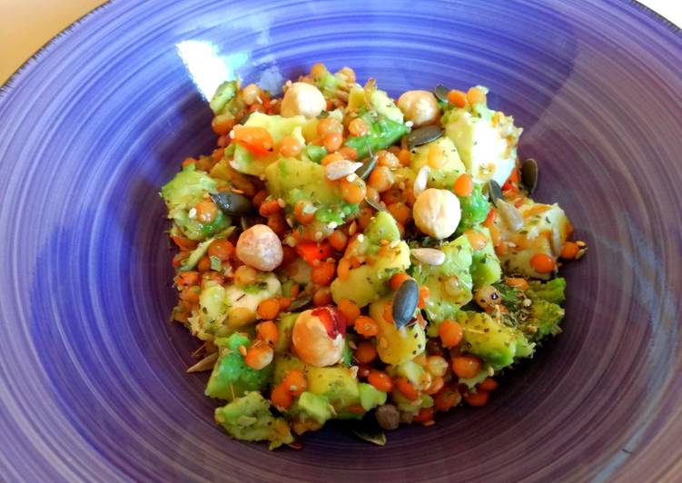 Ensalada de aguacate con lentejas (real food)