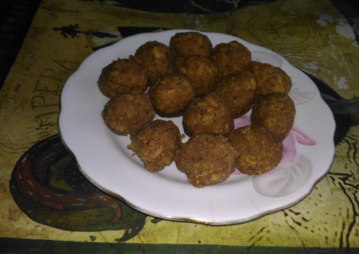 Methi gud ke laddu