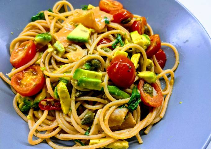 Recipe of Any-night-of-the-week Zesty Smoked Salmon Linguine