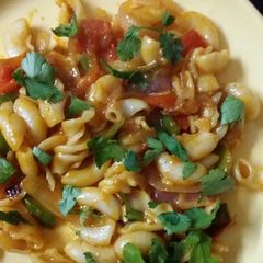 A picture of Veg Pasta macaroni.