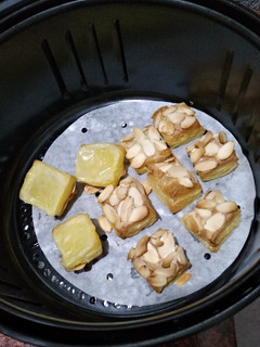 氣炸鍋 -杏仁酥塊 的食譜成品照片