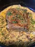 Rôti de veau aux girolles et piments verts doux