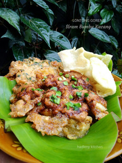 Foto resep Lontong Goreng Siram Kuah Kacang