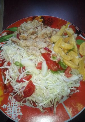 A picture of Salad. An amazing side appetizer.