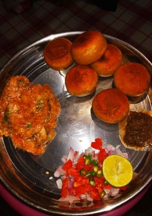 लिट्टी चोखा (Litti chokha recipe in Hindi) रेसिपी मुख्य फोटो