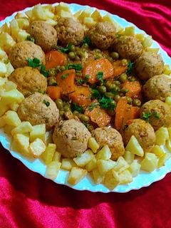 صورة لوصفة كرات الدجاج بالجلبانة 🩷