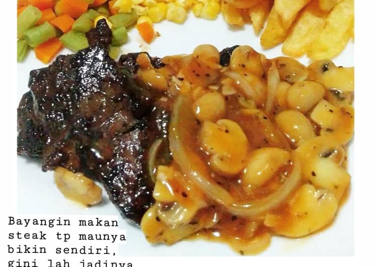 Cara Gampang Menyiapkan Tenderloin steak with blackpepper mushroom sauce Anti Gagal