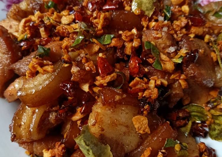 Resep Spicy garlic belly pork yang Bisa Manjain Lidah