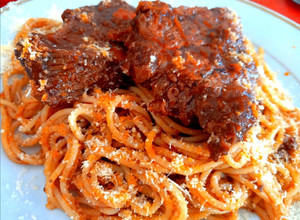 Una foto de Carne Mechada