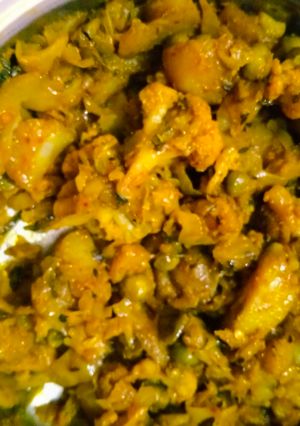 मिक्स सब्जी (Mix sabzi recipe in hindi) रेसिपी मुख्य फोटो