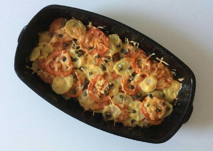 Potato Gratin with Tomatoes, Cheese and Capers