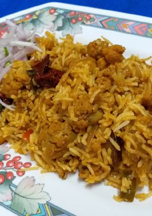 A picture of Cauliflower Pulao.