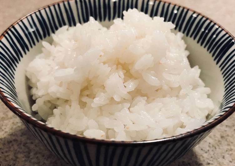 Cooking Japanese rice with a pot(or sauce pan)