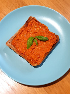 Una foto de Sobrasada vegana