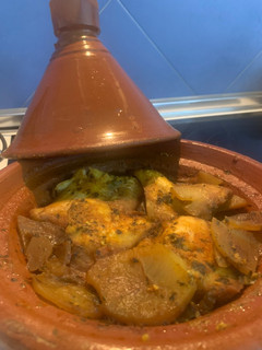 Una foto de Tajín de merluza