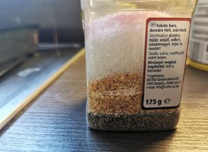 Spg - só, bors, fokhagyma fűszerkeverék recept fotója