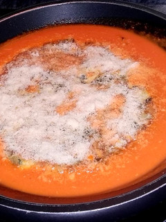 Una foto de Tortilla de acelgas con tomate y parmesano