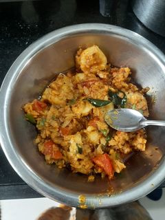 કેળાં શાક (Kela shaak recipe in Gujarati) રેસીપી મુખ્ય ફોટો