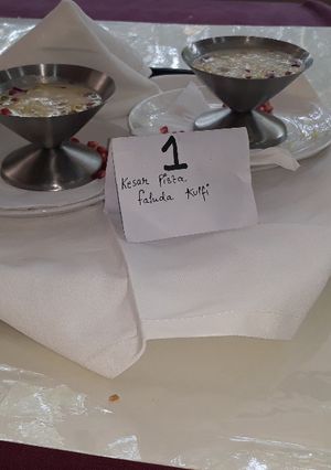 A picture of Kesar Pista Faluda Kulfi.