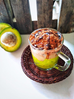 Foto resep Es Alpukat Kocok Milo