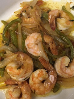 Una foto de Camarones con pimientos