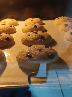 Una foto de Galletas de limón y pecanas
