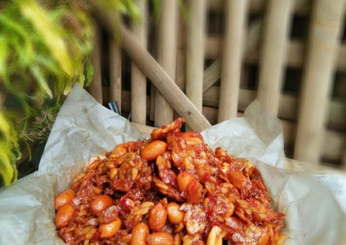 Langkah Mudah untuk Menyiapkan Kering Tempe Kacang Pedas Manis yang Enak