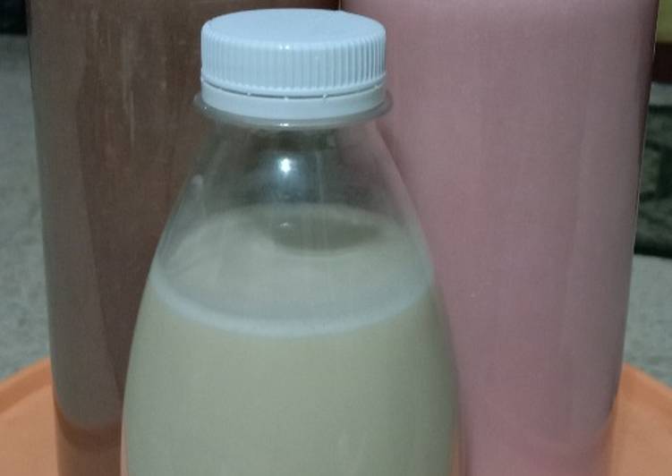 Bagaimana Menyiapkan Susu Kurma Madu yang Enak Banget