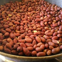 A picture of Karanga/peanuts pan dried.