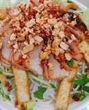 Bún trộn xá xíu