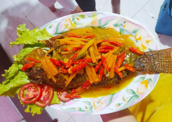 Pesmol Ikan Nila Kuah Kuning