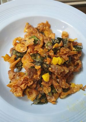 A picture of Salted egg Chips.