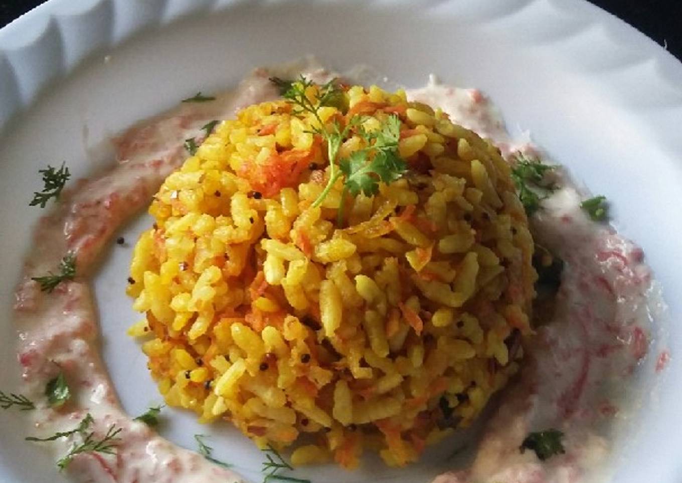 Carrot sushila(carrot kurmure pohe) with carrot koshimbir
