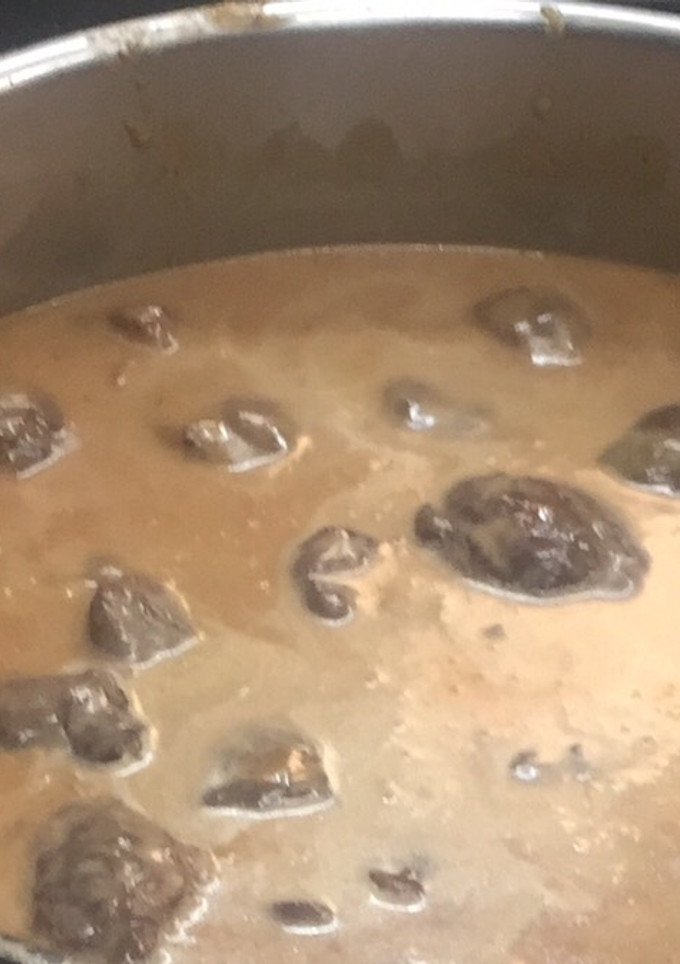 Una foto de Carrilleras de cerdo ibérico con salsa de vino tinto