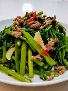 沙茶牛肉炒空心菜 的食譜成品照片