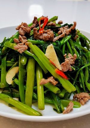 沙茶牛肉炒空心菜 的食譜成品照片