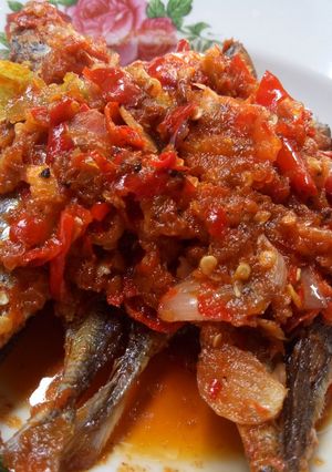 Foto resep Ikan asin sambel uleg