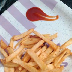 French fries A picture of French fries.