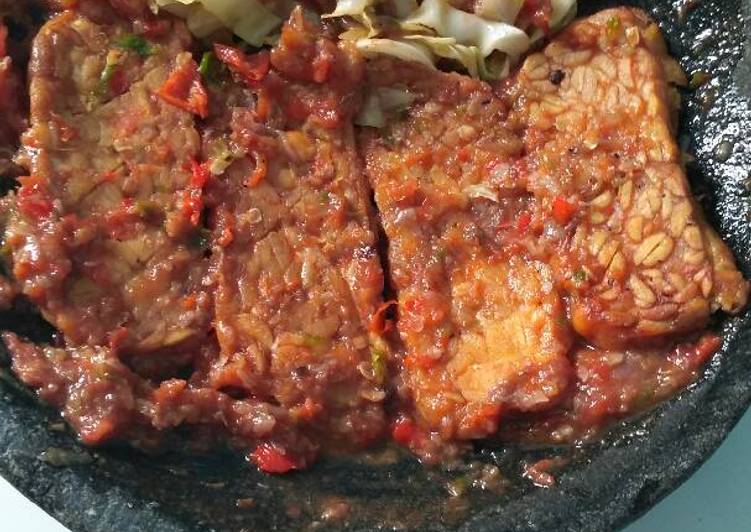 Tempe penyet sambel terasi 😋