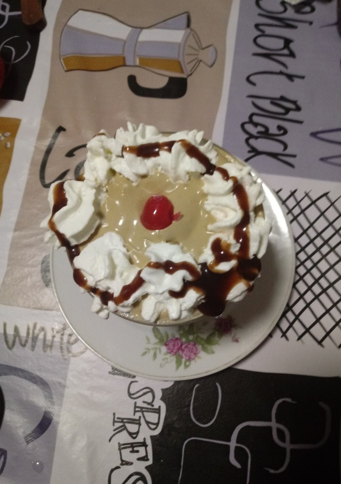 Una foto de Mousse de café irlandes