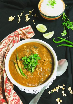 A picture of Vegetarian Dhansak (Parsi lunch menu).
