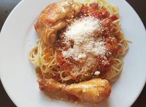 Foto principal de Spaguetis con pollo