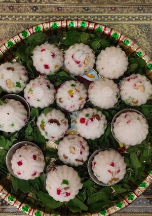 A picture of Tutti frutti Modak.