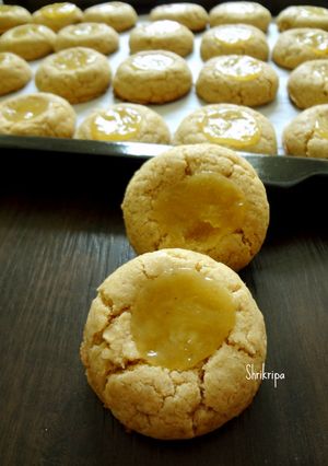 A picture of Lemon thumb print cookies:.